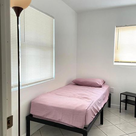 Hostel Ludge By Miami Airport Zewnętrze zdjęcie